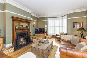 Lounge- click for photo gallery
